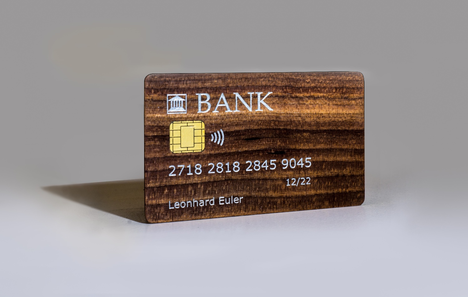 Introducing the 100% wooden credit card