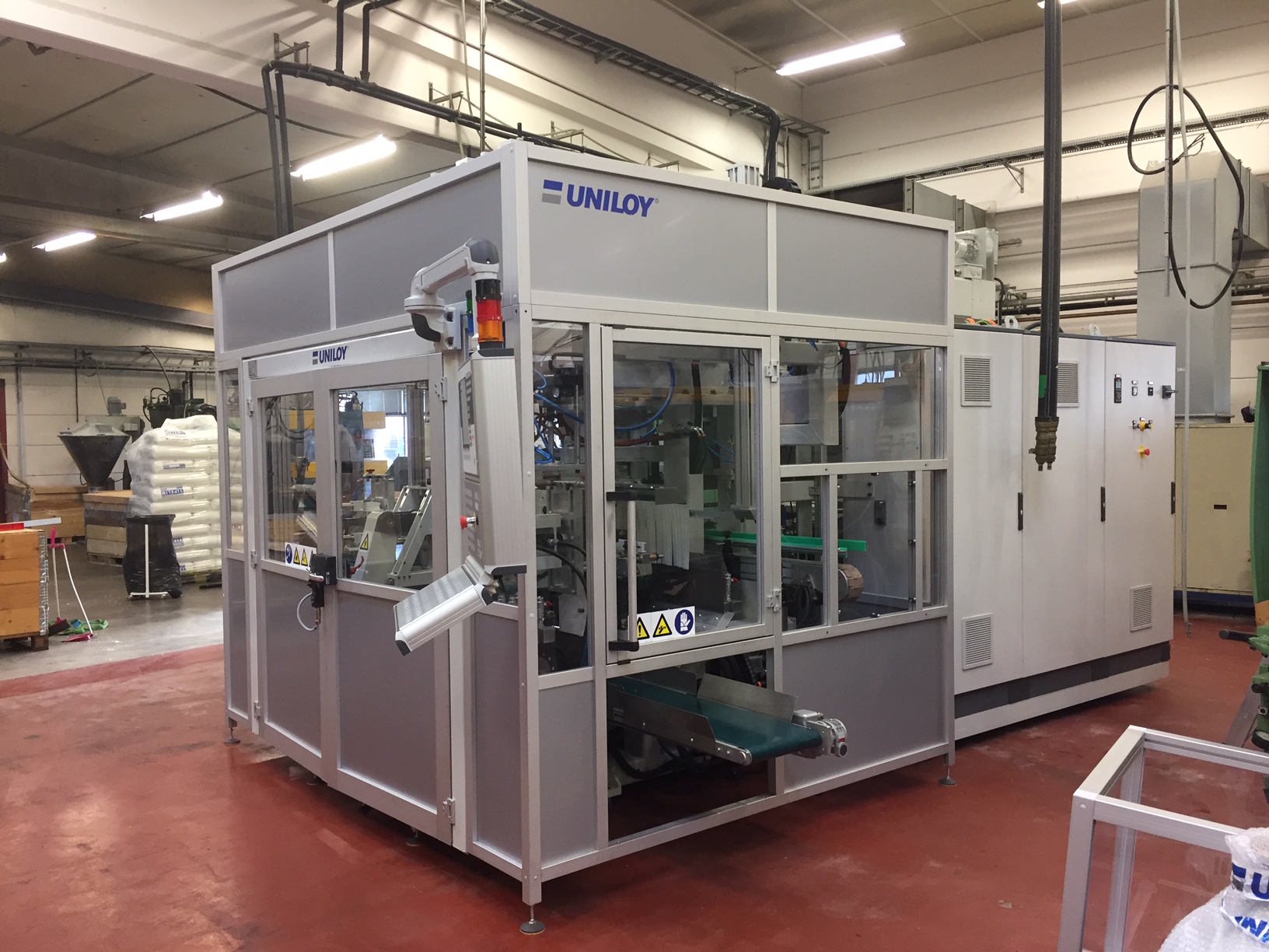 Nu allt från Teknisk Formblåsning upp till 150 liter samt Emballage från 50ml - 5 L