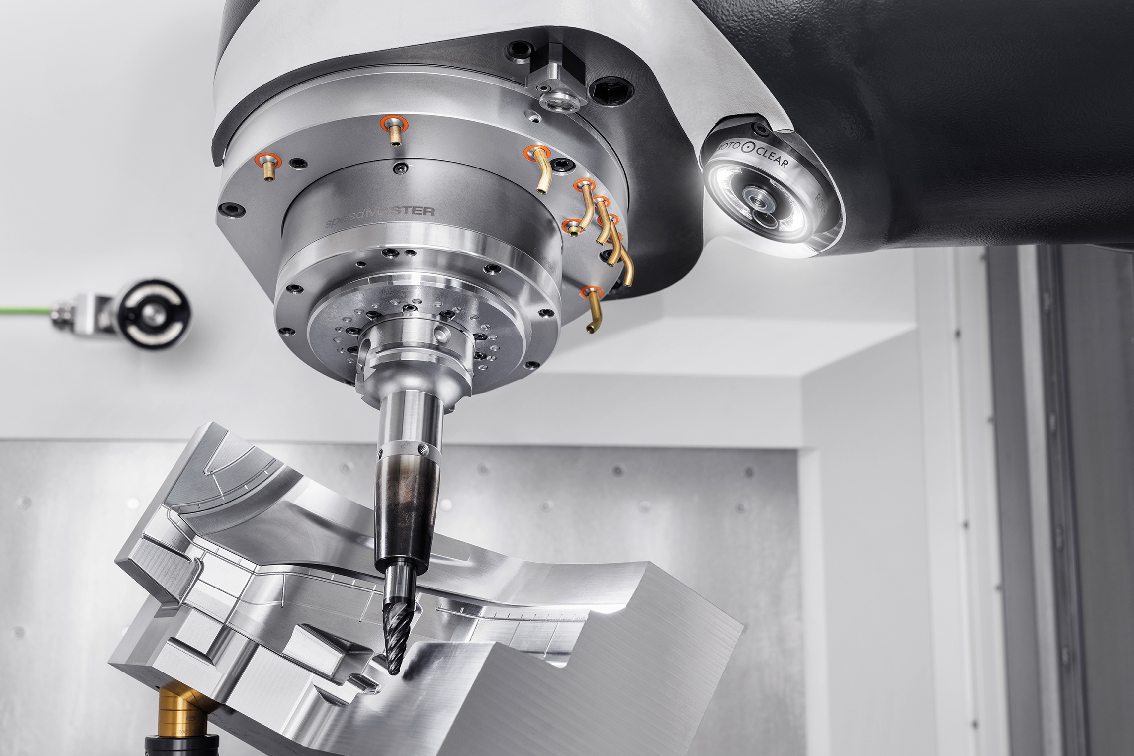 Ny teknik gör dolda maskinprocesser synliga – Rotoclear C Pro ger industrin en visuell backup