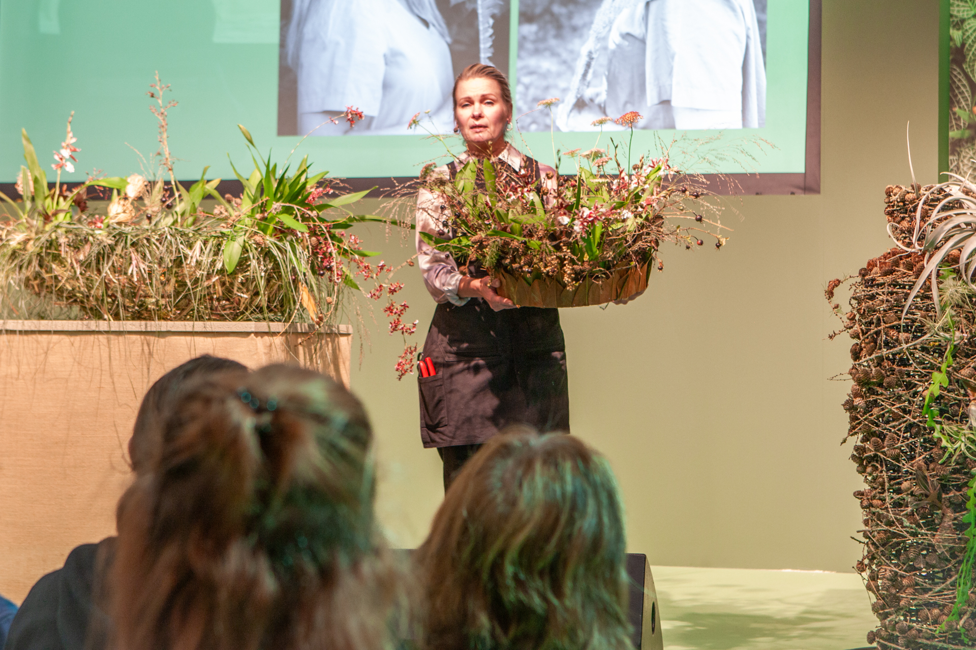Botaniska betraktelser med Sara-Lisa Ludvigsson och Heidi Mikkonen