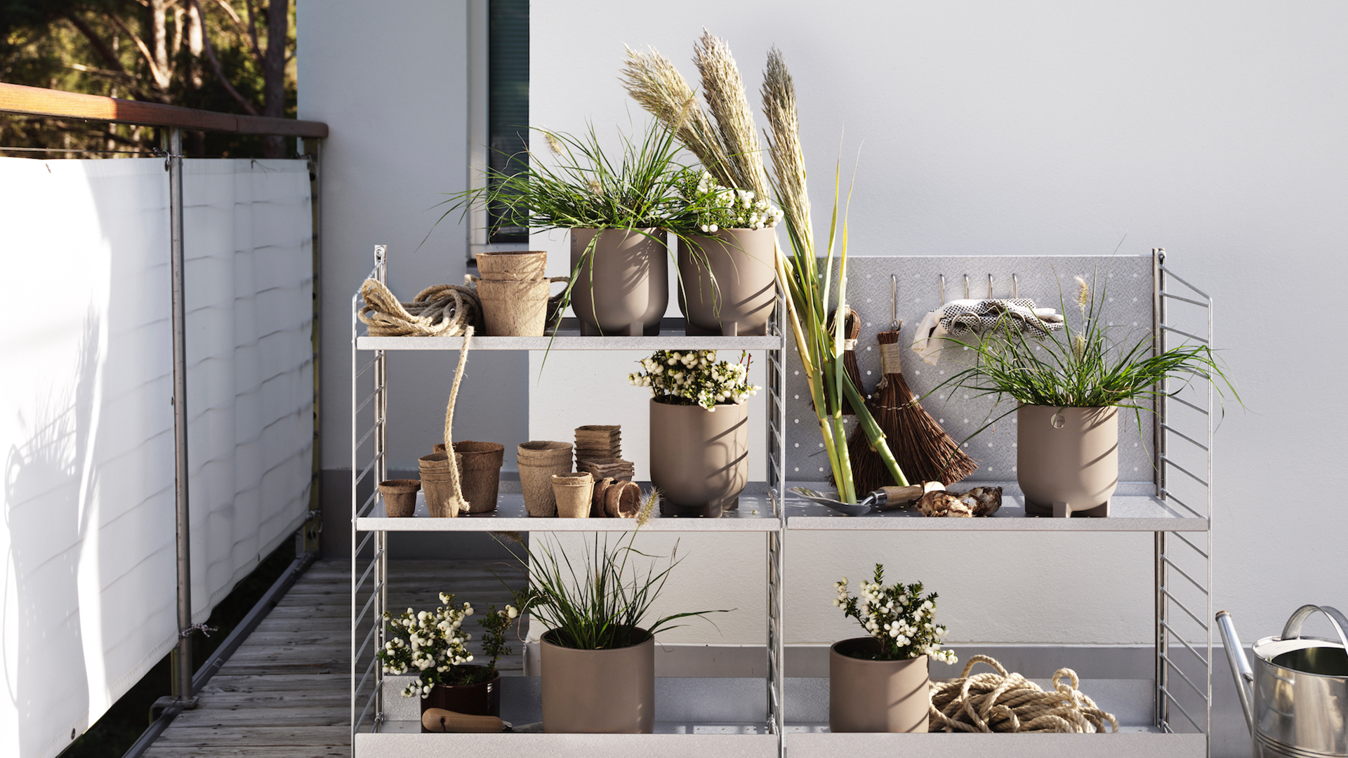 Garden-Trends-Grönskande-stad-string-hylla.jpg