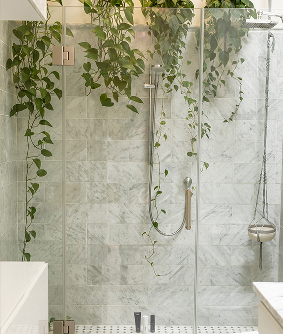 Garden-Trends-Grönelegans-stående-dusch.jpg