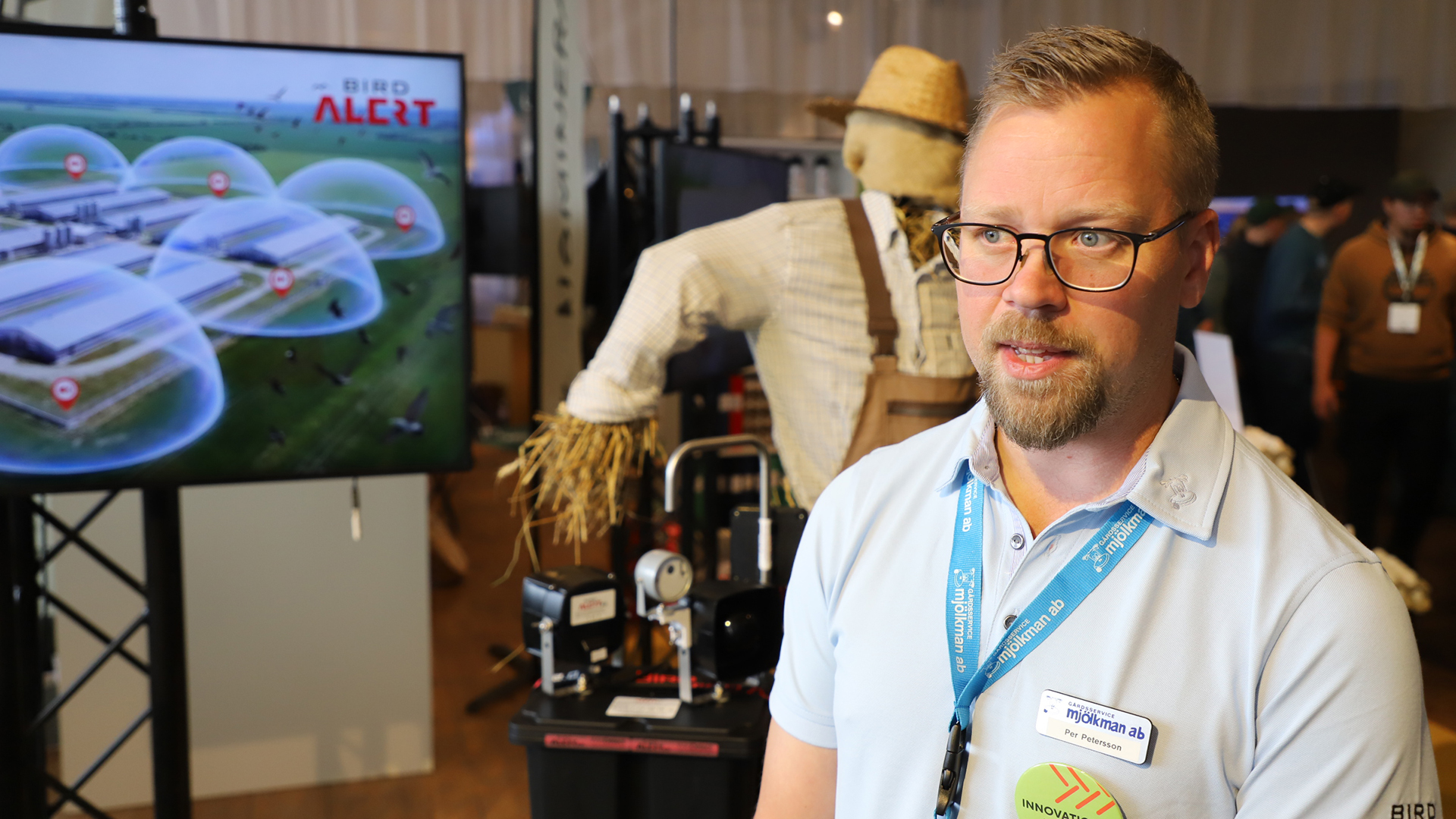 AI-fågelskrämma ska råda bot på fågelplågan