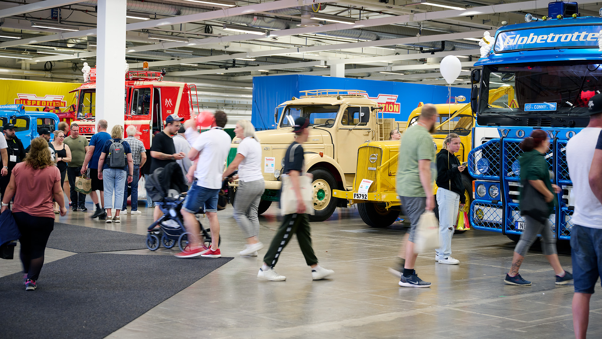 Besök Veteranhallen!