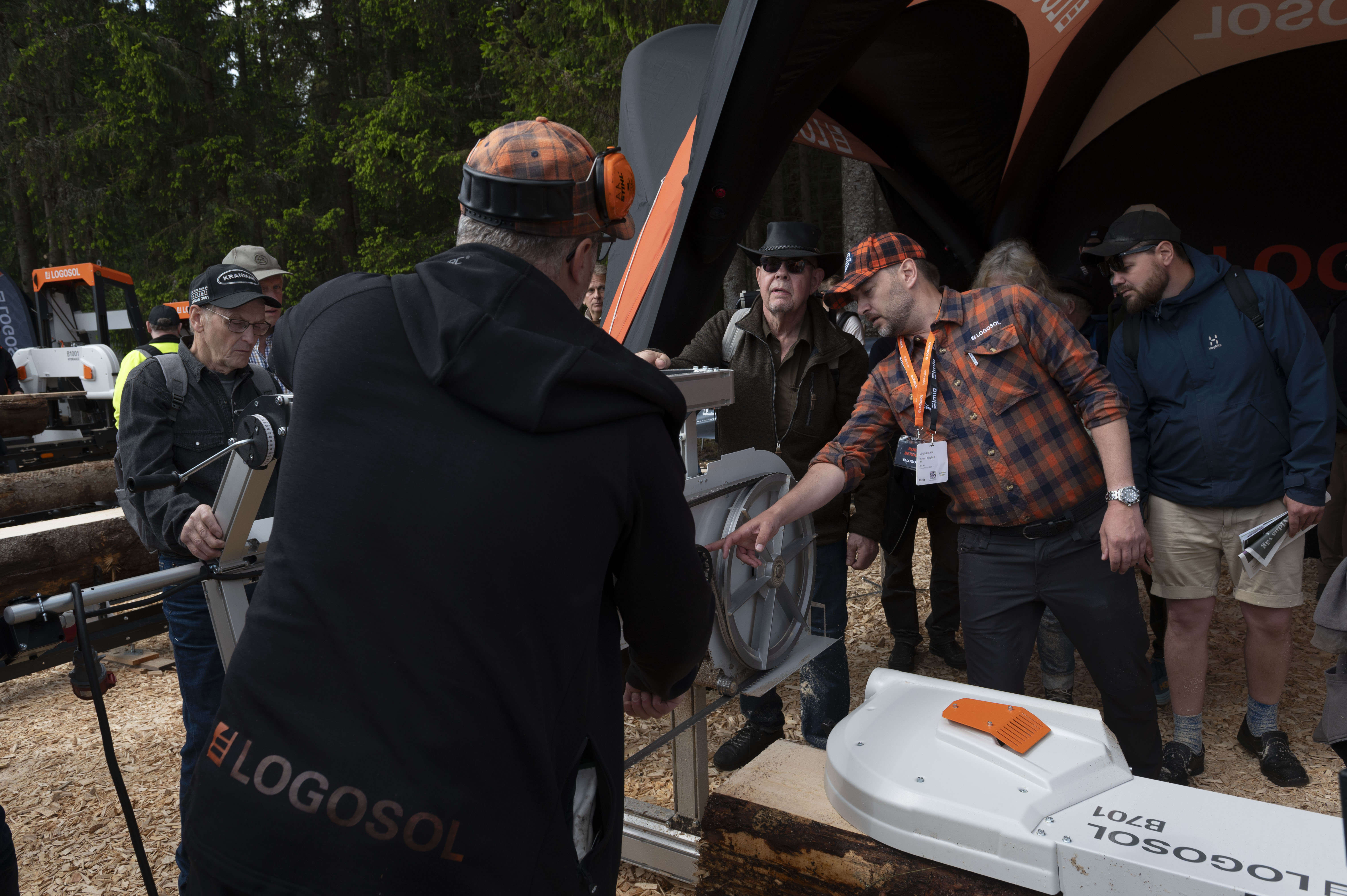 World premiere for Logosol's new bandsaw mill at Elmia Wood